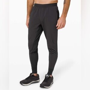 Lululemon men’s Surge Hybrid Pant Size Large, Black